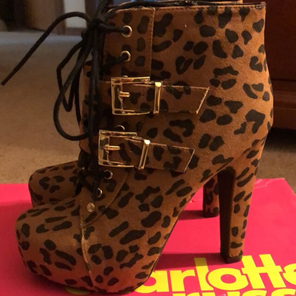 Leopard Booties - Picture 5 of 6